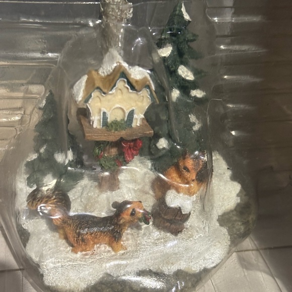 Heartland Valley Village - 10” Winter Tree - Picture 10 of 13